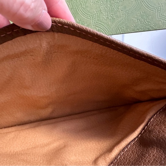 Rare Gucci vintage boarskin and suede 1970s envelope clutch - Picture 4 of 17